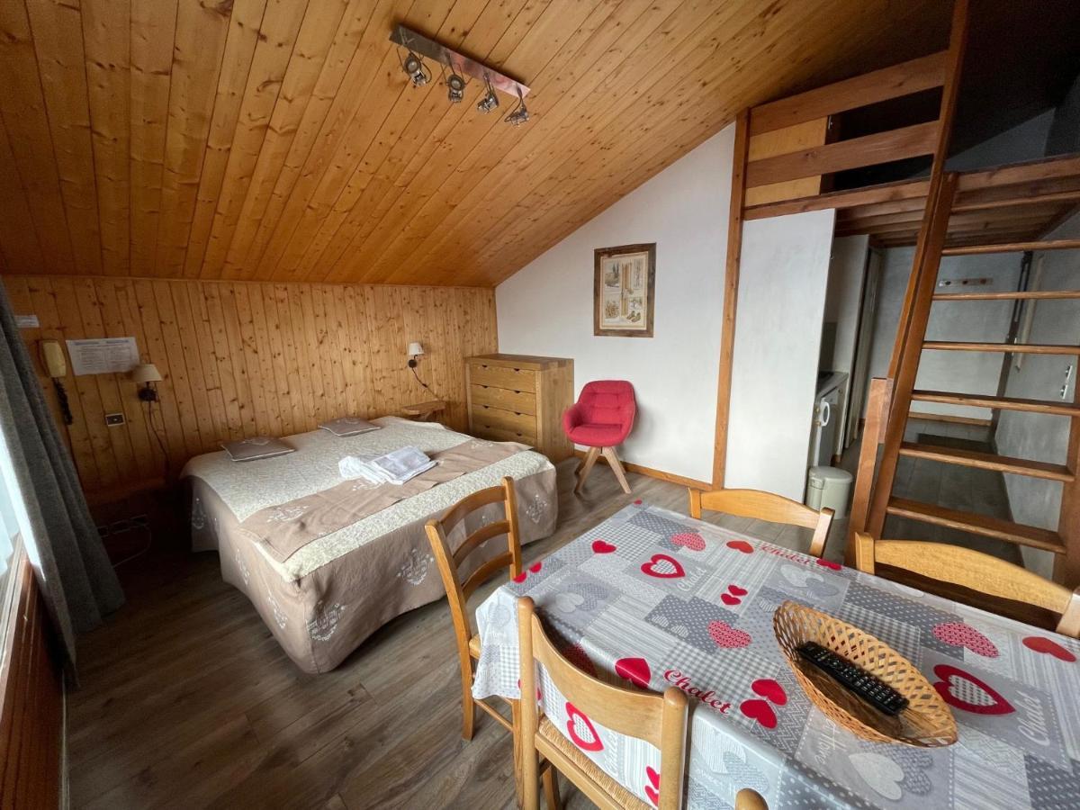 ليه سيزيه Hotel Le Very المظهر الخارجي الصورة
