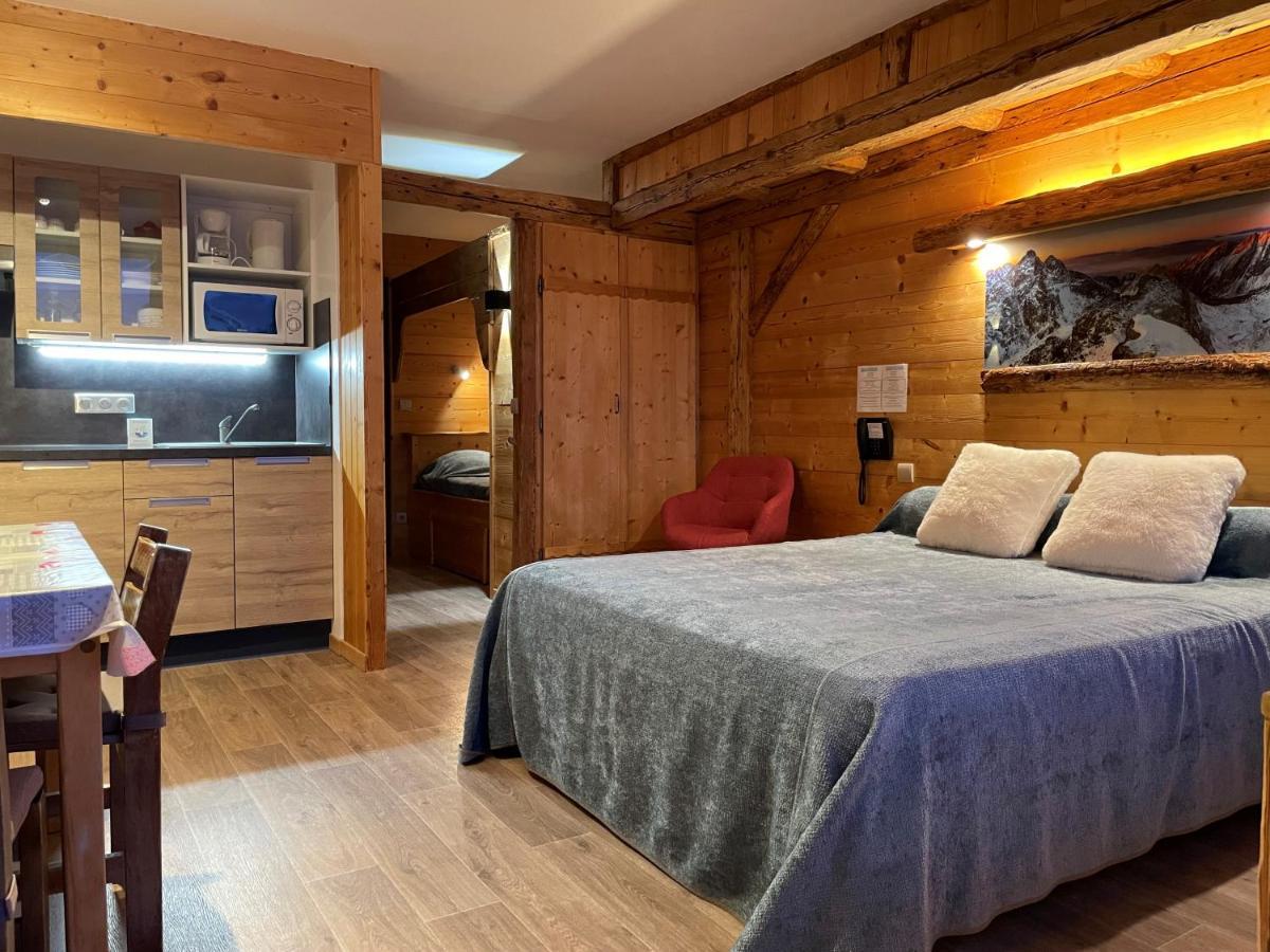 ليه سيزيه Hotel Le Very المظهر الخارجي الصورة