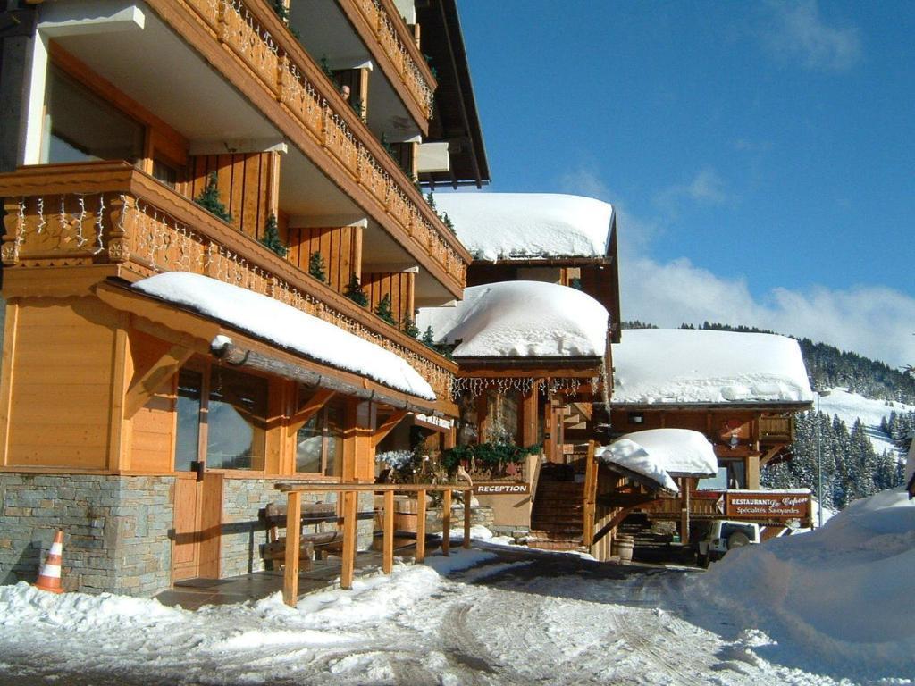 ليه سيزيه Hotel Le Very المظهر الخارجي الصورة